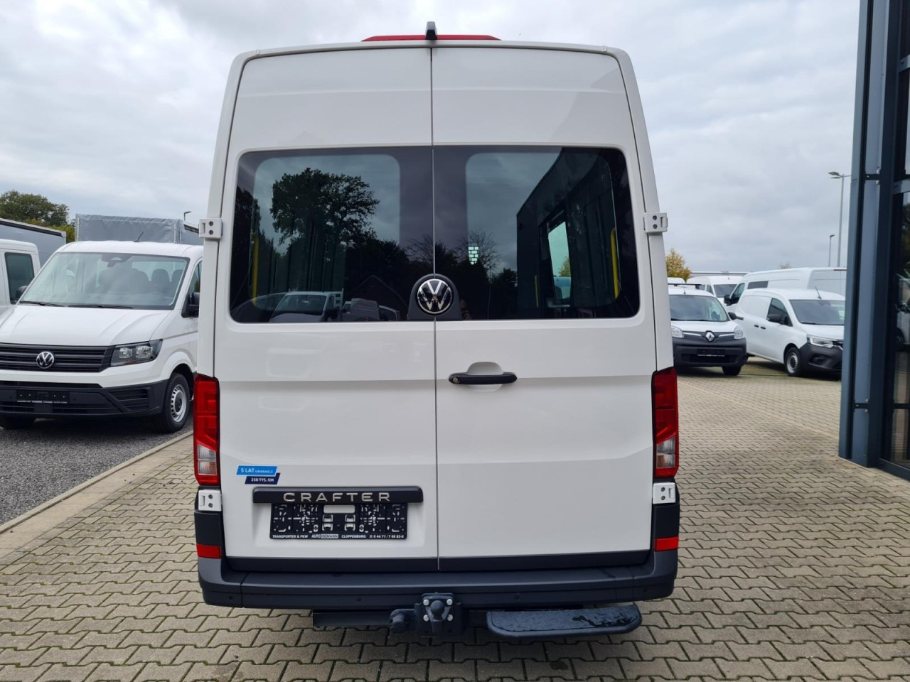 Volkswagen Crafter 35 Kasten TDI MR L3H3 STANDHEIZ AHK - Skåpbil: bild 5 Volkswagen Crafter 35 Kasten TDI MR L3H3 STANDHEIZ AHK - Skåpbil: bild 5
