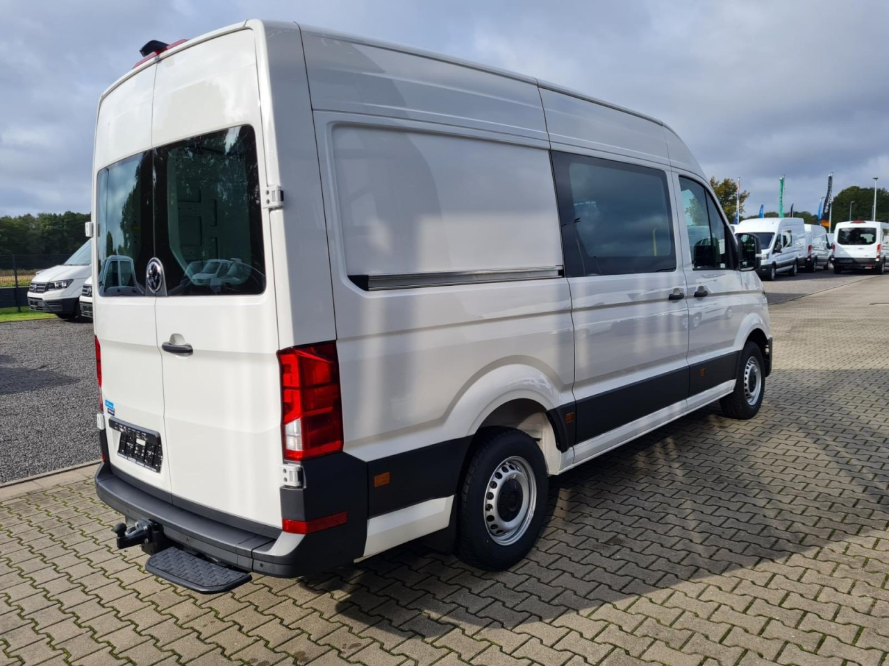 Volkswagen Crafter 35 Kasten TDI MR L3h3 Standheiz AHK - Skåpbil: bild 4 Volkswagen Crafter 35 Kasten TDI MR L3h3 Standheiz AHK - Skåpbil: bild 4