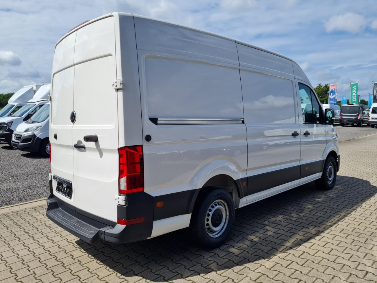 Volkswagen Crafter Kasten MR L3H3 KLIMA KOMFORT PDC TEMPOMAT - Små skåpbil: bild 4 Volkswagen Crafter Kasten MR L3H3 KLIMA KOMFORT PDC TEMPOMAT - Små skåpbil: bild 4