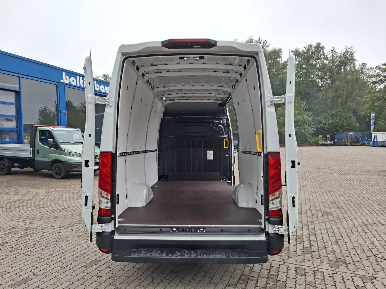 Iveco 35S16A8V Klima, Radio, Kamera ab 0% Finanzierbar - Skåpbil: bild 5 Iveco 35S16A8V Klima, Radio, Kamera ab 0% Finanzierbar - Skåpbil: bild 5