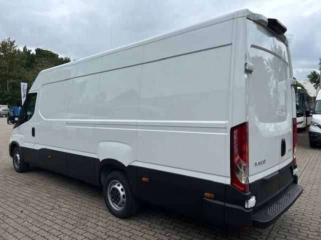 Iveco Daily 35S16A8V 4100 Automatik - Skåpbil: bild 5 Iveco Daily 35S16A8V 4100 Automatik - Skåpbil: bild 5