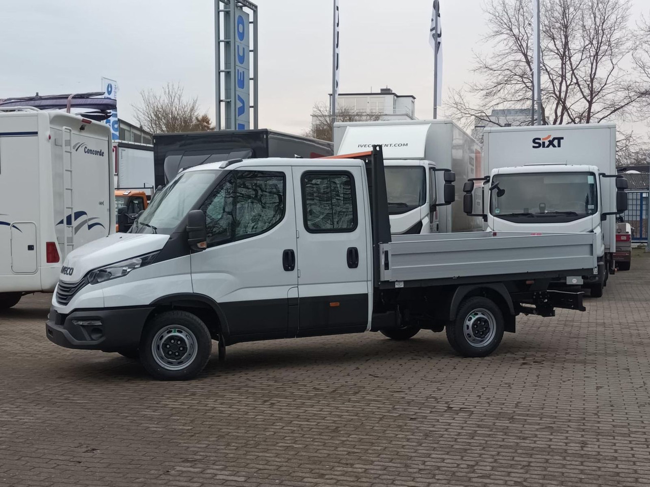 Iveco Daily 35S16H3.0A8YD *2,8m Pritsche* *KLIMA*AH... - Transportbil med flak: bild 2 Iveco Daily 35S16H3.0A8YD *2,8m Pritsche* *KLIMA*AH... - Transportbil med flak: bild 2