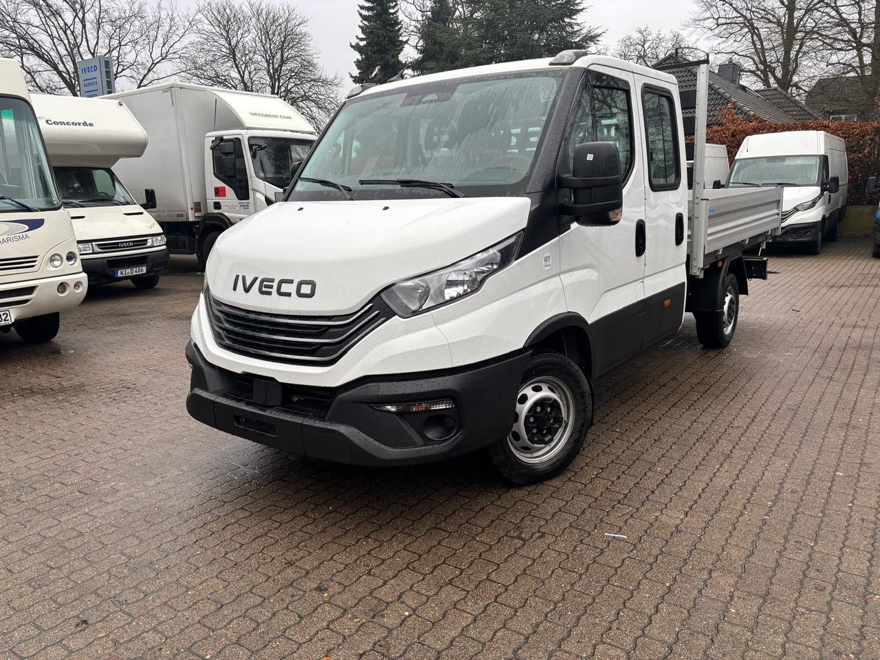 Iveco Daily 35S16H3.0A8YD*DSK*KLIMA*AHK* - Transportbil med tippflak, Dubbelhytt transportbil: bild 1 Iveco Daily 35S16H3.0A8YD*DSK*KLIMA*AHK* - Transportbil med tippflak, Dubbelhytt transportbil: bild 1