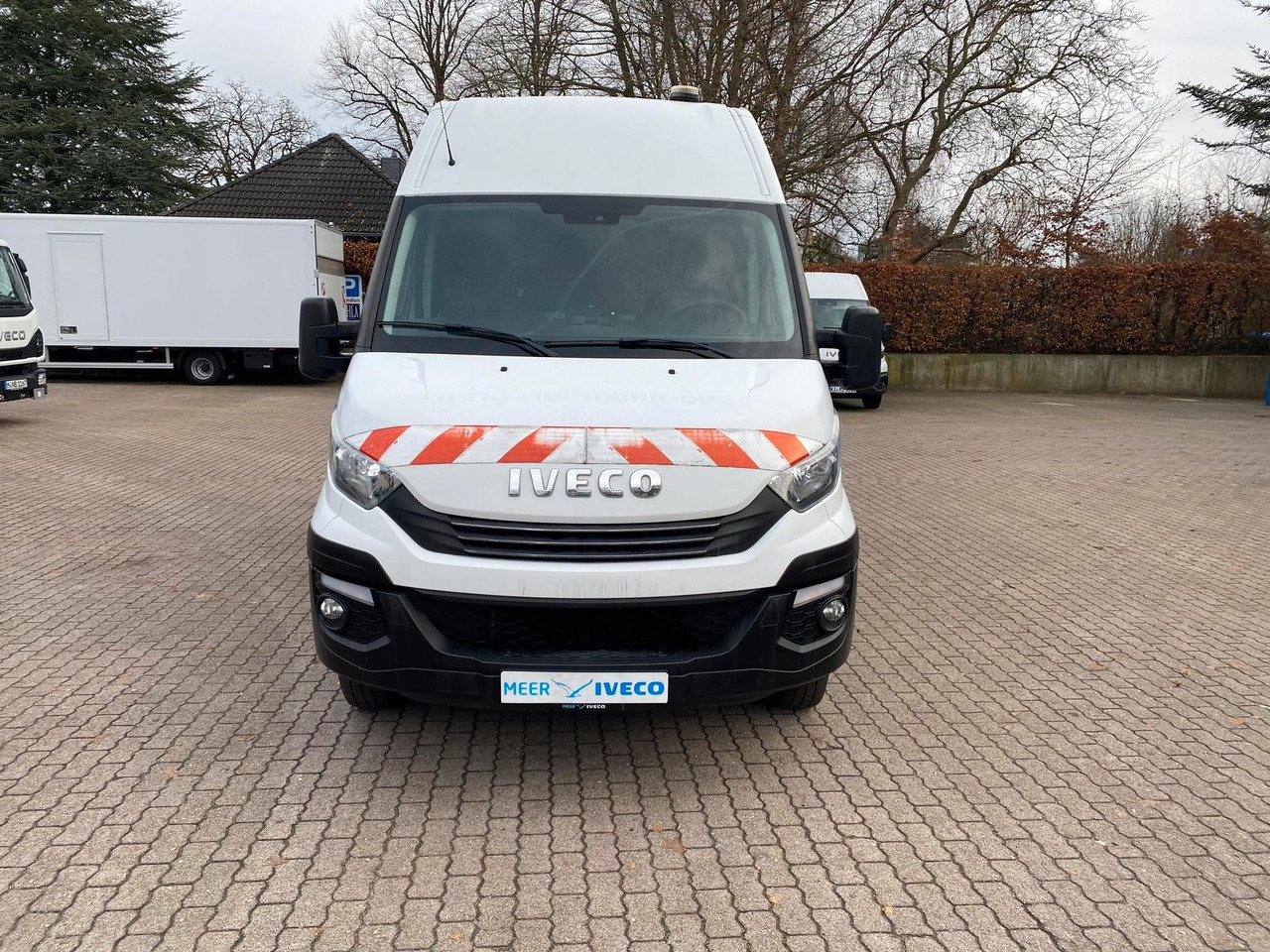 Iveco Daily 50C18HA8V 3520L *AHK* KLIMA*Sitzheizung... - Skåpbil: bild 2 Iveco Daily 50C18HA8V 3520L *AHK* KLIMA*Sitzheizung... - Skåpbil: bild 2