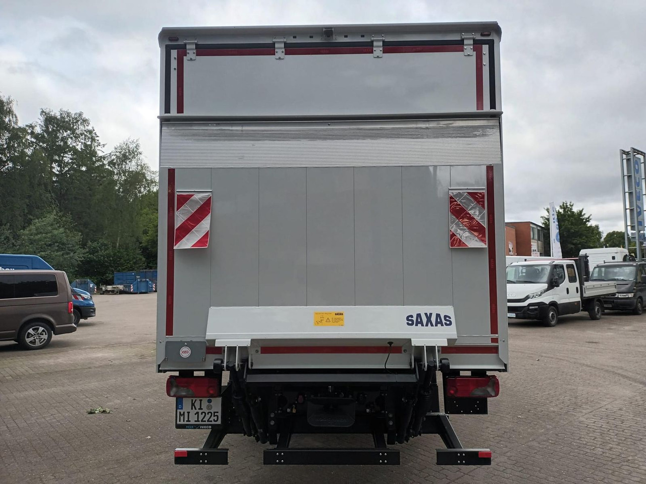 Iveco ML120E25/P KOFFER LBW 1,5t SAXAS AHK 185 kW (... - Kapellbil: bild 3 Iveco ML120E25/P KOFFER LBW 1,5t SAXAS AHK 185 kW (... - Kapellbil: bild 3