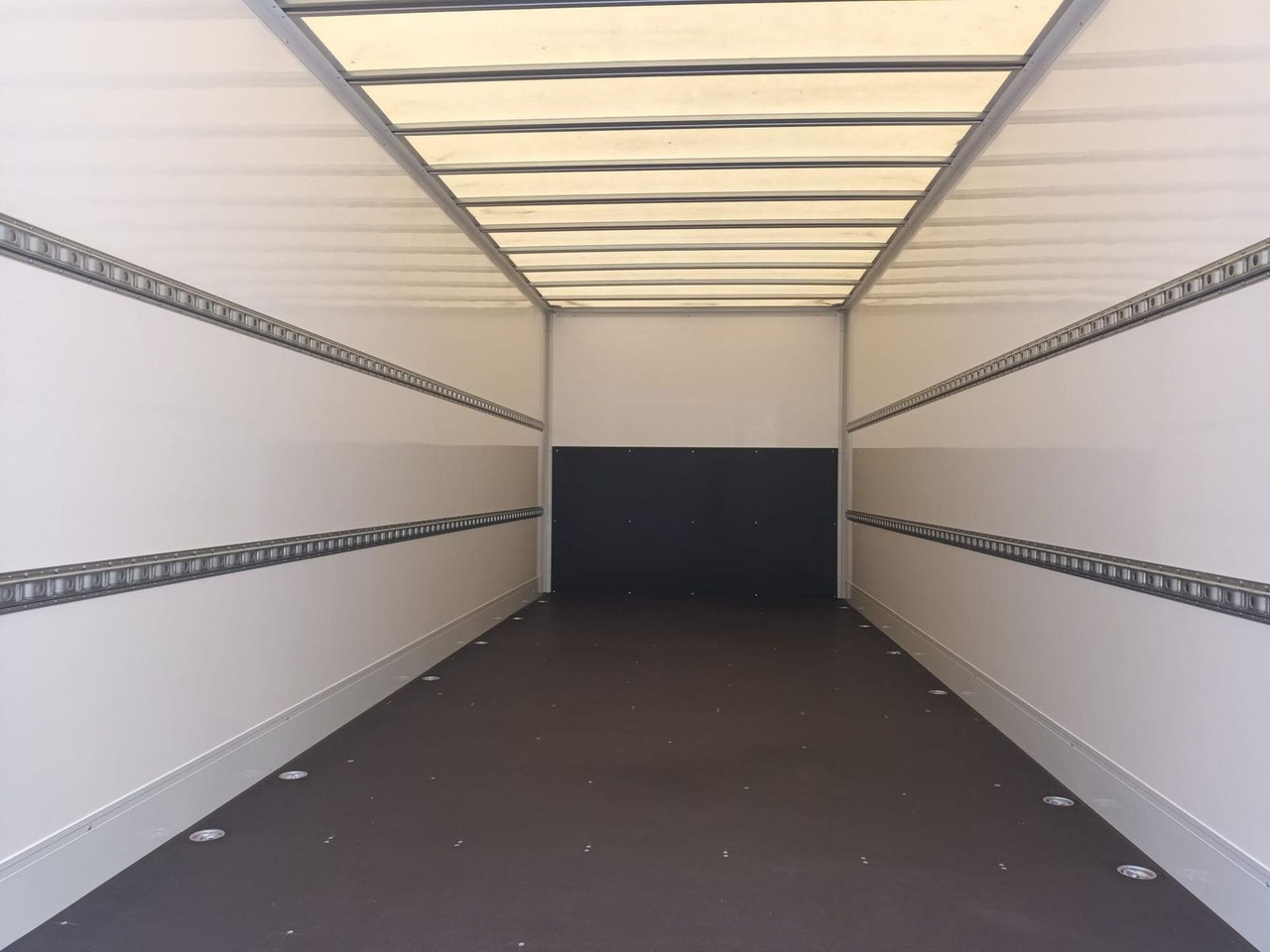 Iveco ML120E25/P KOFFER LBW 1,5t SAXAS AHK 185 kW (... - Kapellbil: bild 5 Iveco ML120E25/P KOFFER LBW 1,5t SAXAS AHK 185 kW (... - Kapellbil: bild 5