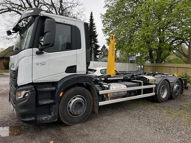 Iveco X-WAY AD280X46Y/PS ON Palfinger PH T20 SLD5 - Tippbil lastbil: bild 4 Iveco X-WAY AD280X46Y/PS ON Palfinger PH T20 SLD5 - Tippbil lastbil: bild 4