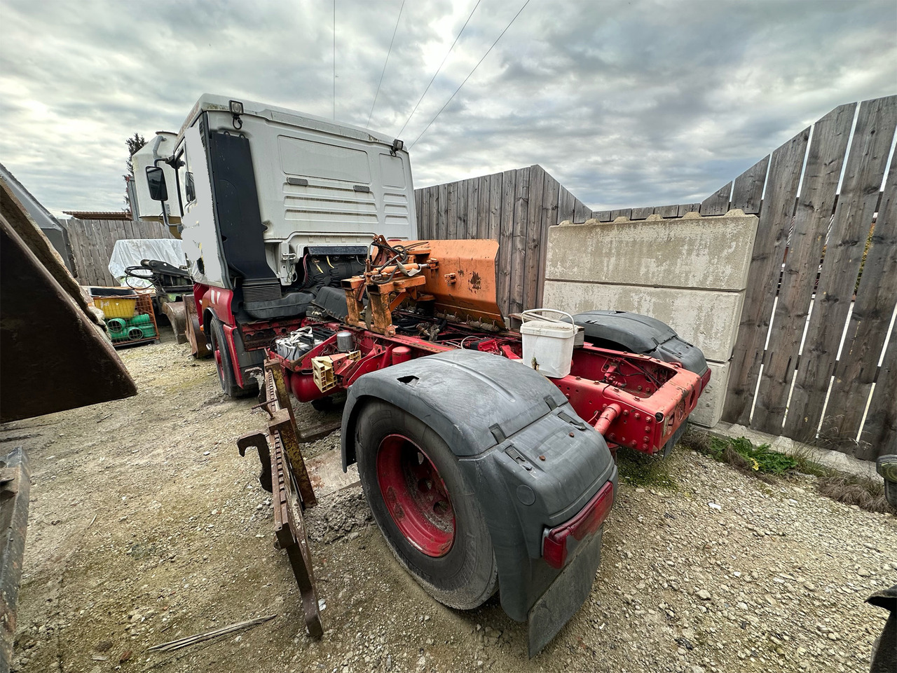 MAN TGA 18.430 SZM HAD 4x4 - Dragbil: bild 4 MAN TGA 18.430 SZM HAD 4x4 - Dragbil: bild 4