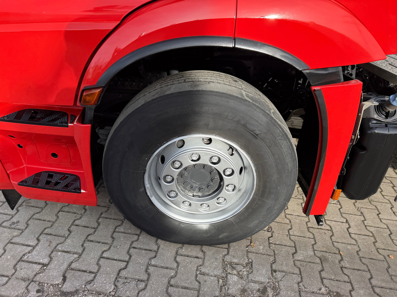 Dragbil Mercedes-Benz 1845 Actros SZM Klima Retarder Nebenantrieb: bild 13 Dragbil Mercedes-Benz 1845 Actros SZM Klima Retarder Nebenantrieb: bild 13