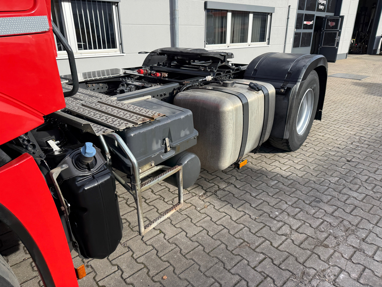 Dragbil Mercedes-Benz 1845 Actros SZM Klima Retarder Nebenantrieb: bild 12 Dragbil Mercedes-Benz 1845 Actros SZM Klima Retarder Nebenantrieb: bild 12