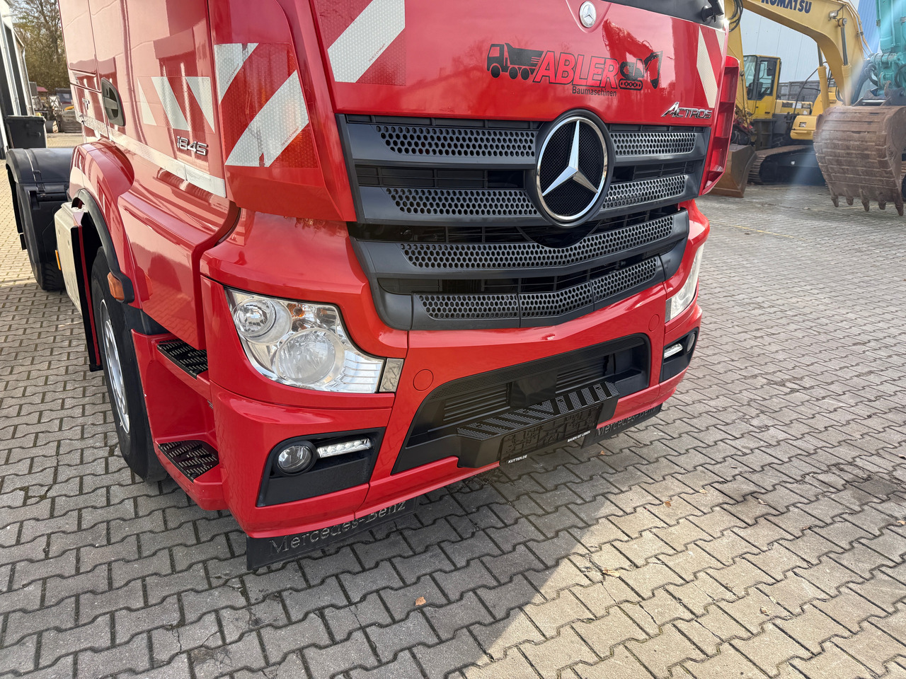 Dragbil Mercedes-Benz 1845 Actros SZM Klima Retarder Nebenantrieb: bild 14 Dragbil Mercedes-Benz 1845 Actros SZM Klima Retarder Nebenantrieb: bild 14