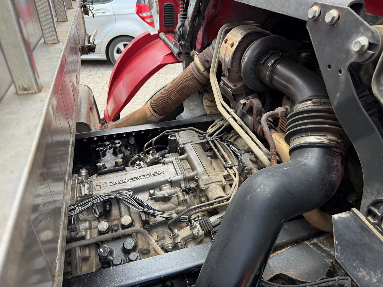 Flakbil, Kranbil Mercedes-Benz 1840 Actros 2-Seiten-Kipper mit Kran Hiab 125-3 mit Funk: bild 12