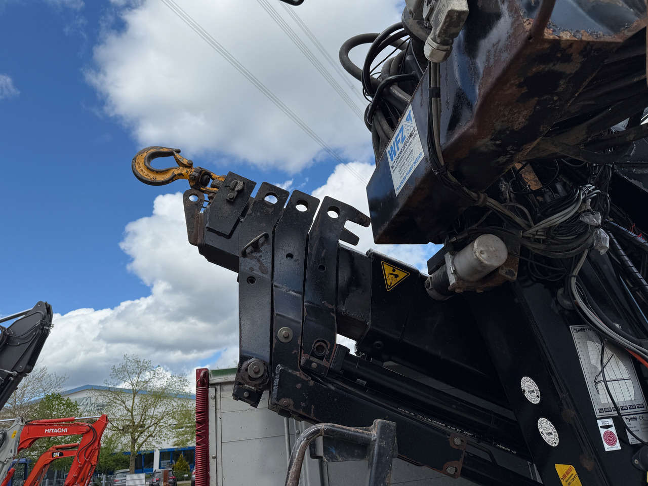 Flakbil, Kranbil Mercedes-Benz 1840 Actros 2-Seiten-Kipper mit Kran Hiab 125-3 mit Funk: bild 11