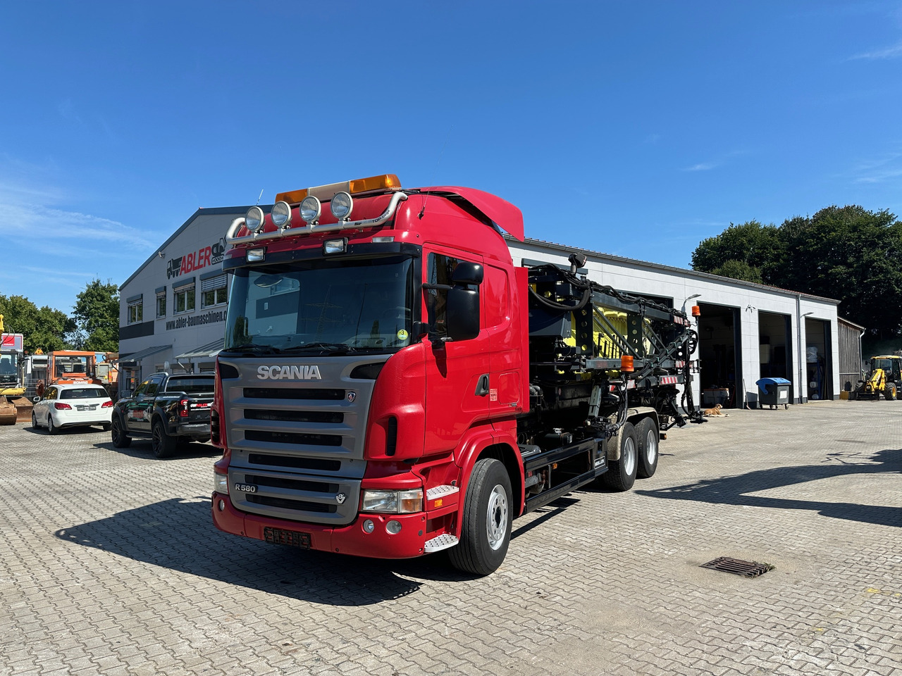 Scania R580 Abrollkipper V8 Mit Küpper Weisser Enteisungsgerät 45m - Lastväxlare lastbil: bild 2 Scania R580 Abrollkipper V8 Mit Küpper Weisser Enteisungsgerät 45m - Lastväxlare lastbil: bild 2