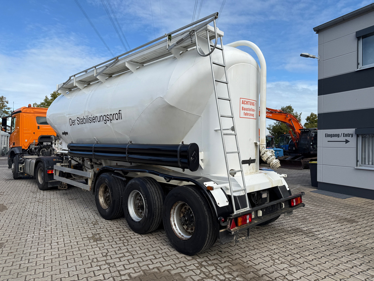 Spitzer SF24/34 3-Achs Siloauflieger - Bulktrailer: bild 5 Spitzer SF24/34 3-Achs Siloauflieger - Bulktrailer: bild 5
