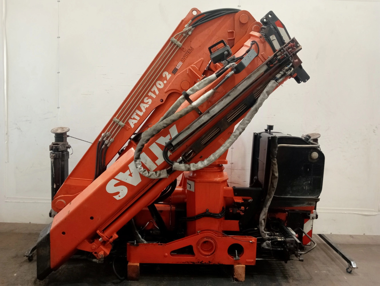 Grúa ATLAS AK170.2 A2 - Lastbilskran för Lastbil: bild 4 Grúa ATLAS AK170.2 A2 - Lastbilskran för Lastbil: bild 4