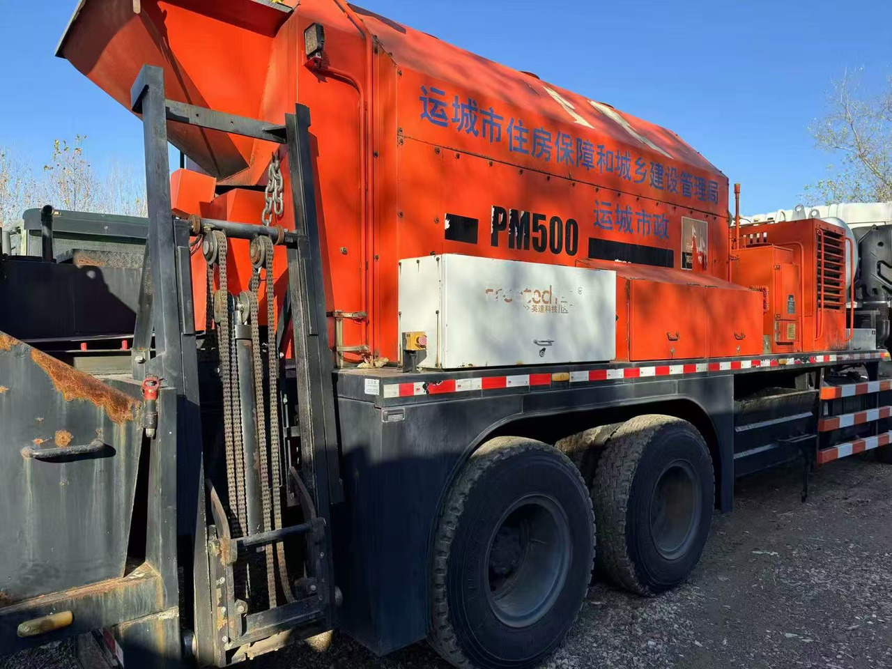 DongFeng DFL1250A12 - Elektriskt arbetsfordon: bild 5 DongFeng DFL1250A12 - Elektriskt arbetsfordon: bild 5