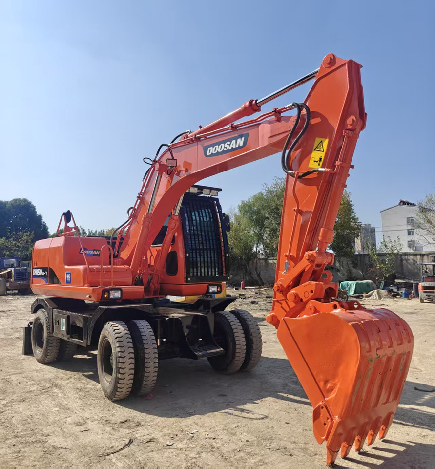 Grävmaskin på däck Doosan DH150W: bild 11 Grävmaskin på däck Doosan DH150W: bild 11