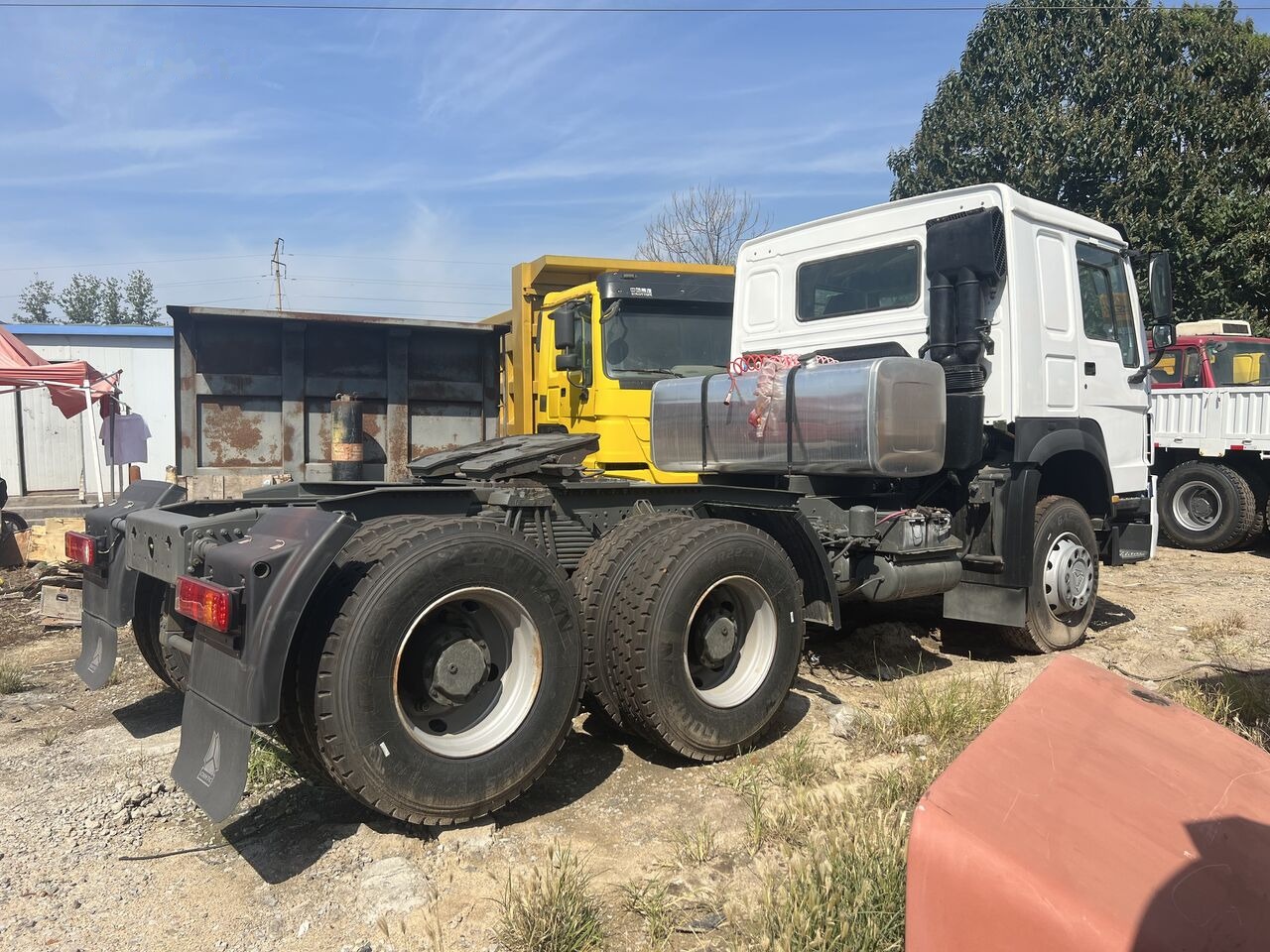 Howo 6x4 - Dragbil: bild 5 Howo 6x4 - Dragbil: bild 5