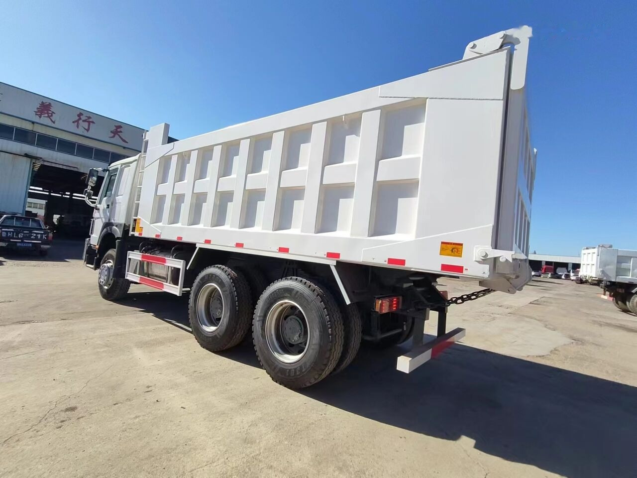 Howo - Tippbil lastbil: bild 5 Howo - Tippbil lastbil: bild 5