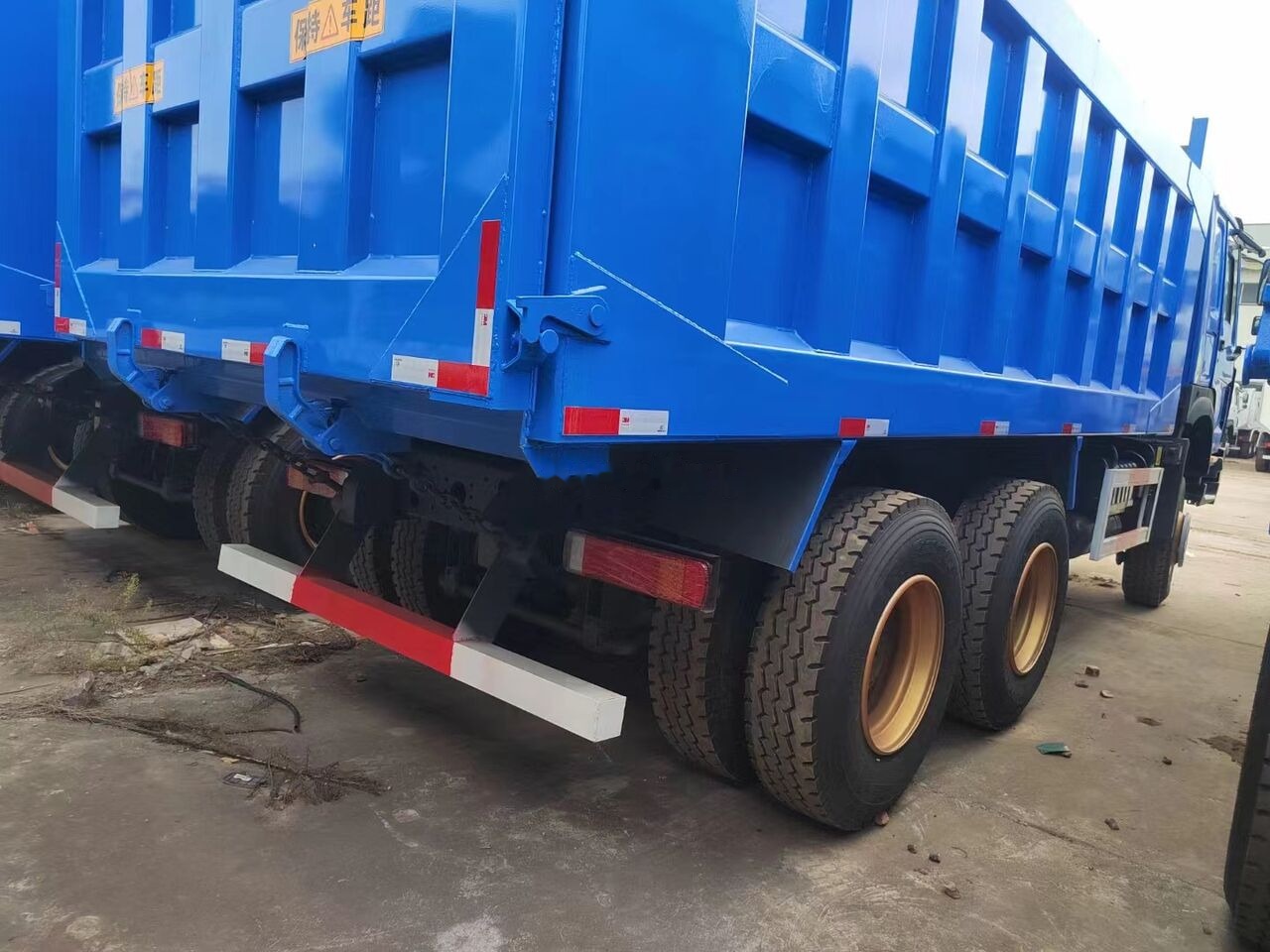 Howo - Tippbil lastbil: bild 5 Howo - Tippbil lastbil: bild 5