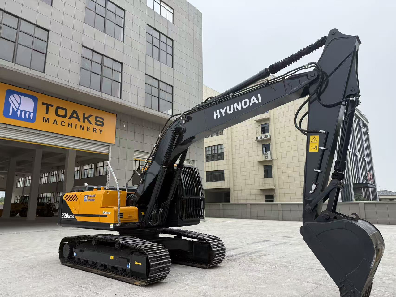 Hyudai R220LC-9S - Grävmaskin: bild 3 Hyudai R220LC-9S - Grävmaskin: bild 3