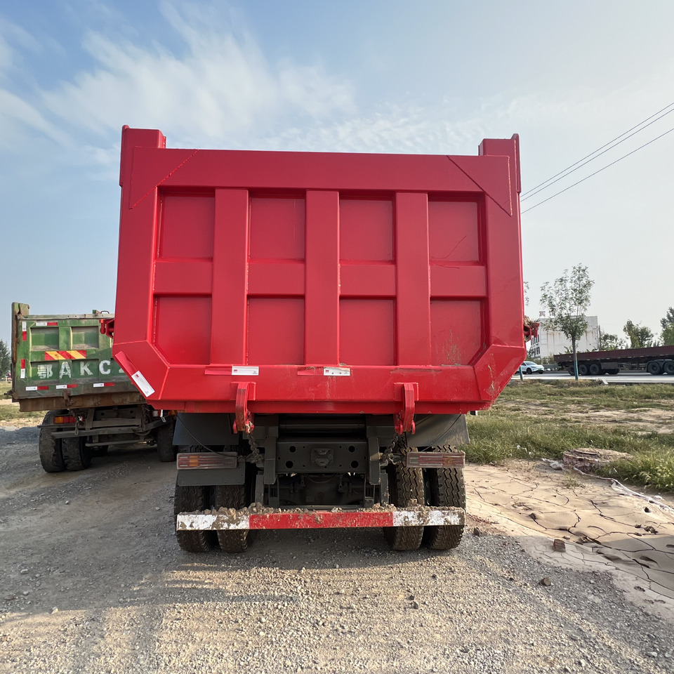 Tippbil lastbil Sinotruk HOWO 371 6*4 Dump truck: bild 9 Tippbil lastbil Sinotruk HOWO 371 6*4 Dump truck: bild 9