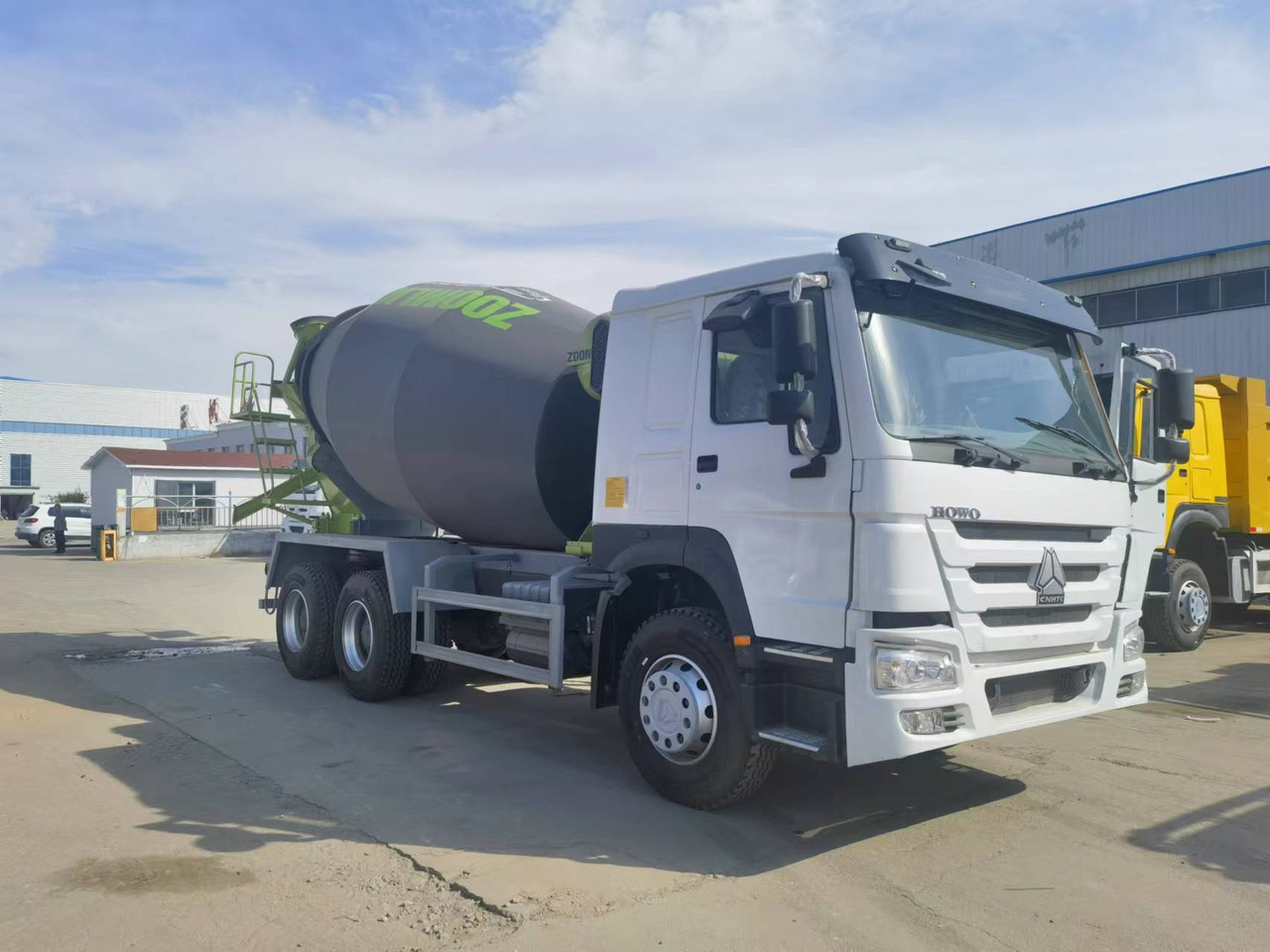 Sinotruk HOWO 6*4 Concrete mixer truck - Betongbil: bild 5 Sinotruk HOWO 6*4 Concrete mixer truck - Betongbil: bild 5