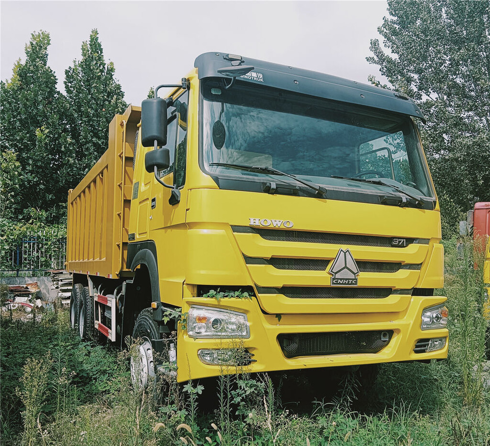 Sinotruk HOWO 6*4 Dump truck - Tippbil lastbil: bild 2 Sinotruk HOWO 6*4 Dump truck - Tippbil lastbil: bild 2