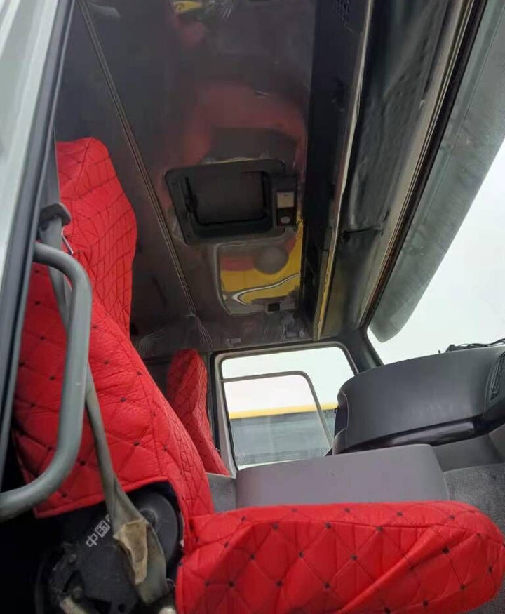 Sinotruk HOWO 6*4 - Flakbil: bild 5 Sinotruk HOWO 6*4 - Flakbil: bild 5