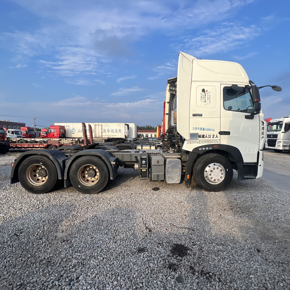 Sinotruk HOWO T7H480 Tractor - Minitippbil: bild 2 Sinotruk HOWO T7H480 Tractor - Minitippbil: bild 2