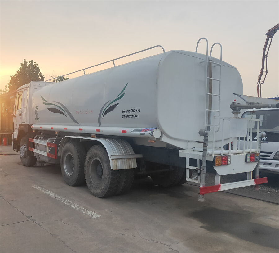 HOWO - Utility/ Specialfordon: bild 5 HOWO - Utility/ Specialfordon: bild 5