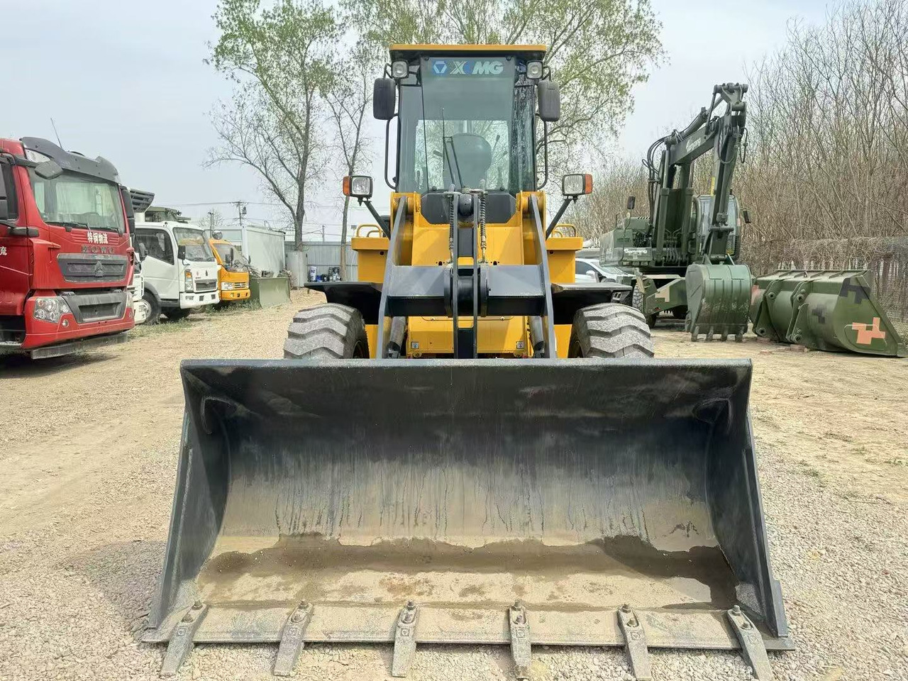 XCMG 30-25 - Grävlastare: bild 5 XCMG 30-25 - Grävlastare: bild 5