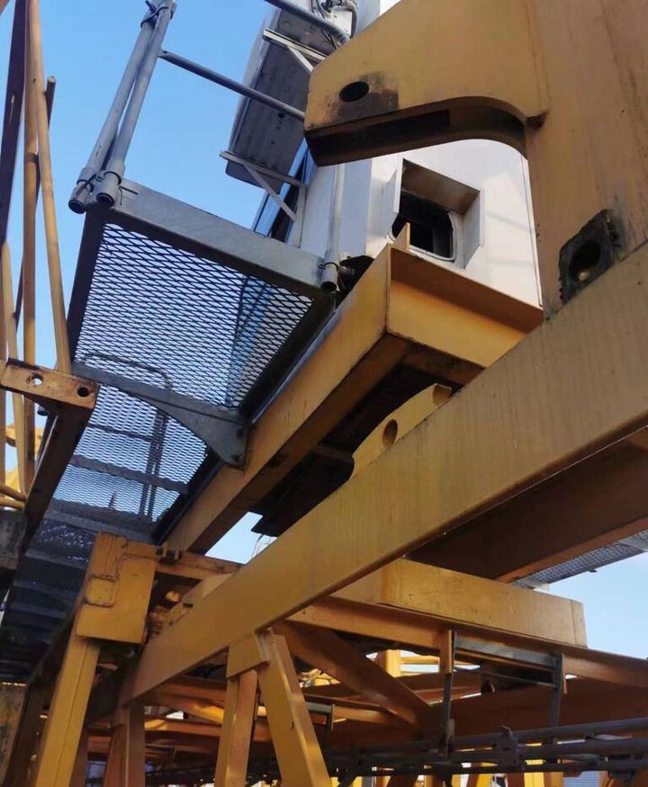 Zoomlion 6513-8 - Tornkran: bild 3 Zoomlion 6513-8 - Tornkran: bild 3