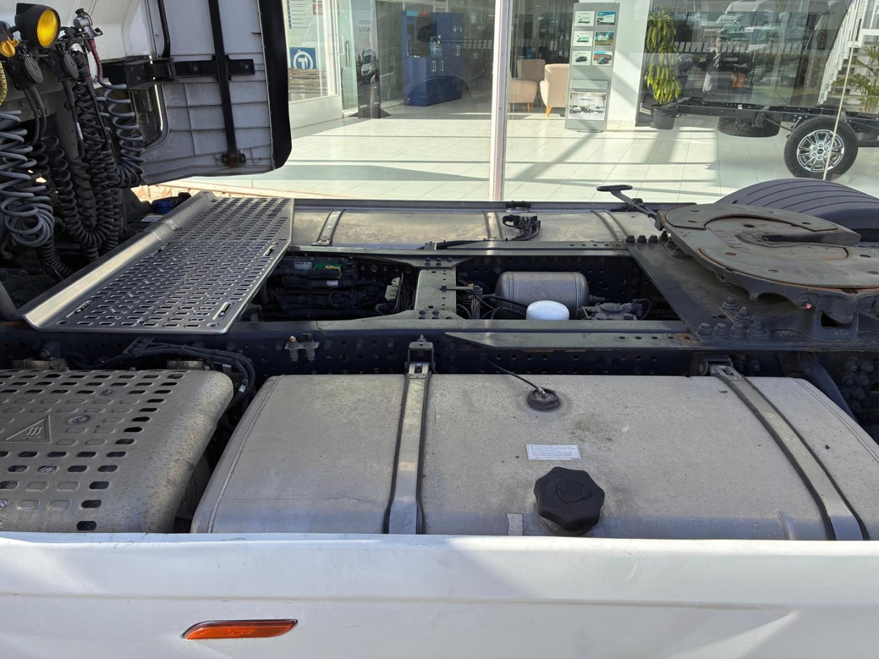 Cabeza Tractora IVECO S-WAY 510 AUTOMATICO CON INTARDER - Dragbil: bild 5 Cabeza Tractora IVECO S-WAY 510 AUTOMATICO CON INTARDER - Dragbil: bild 5