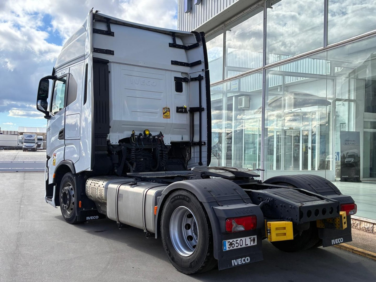 Cabeza Tractora IVECO S-WAY 510 AUTOMATICO CON INTARDER - Dragbil: bild 4 Cabeza Tractora IVECO S-WAY 510 AUTOMATICO CON INTARDER - Dragbil: bild 4