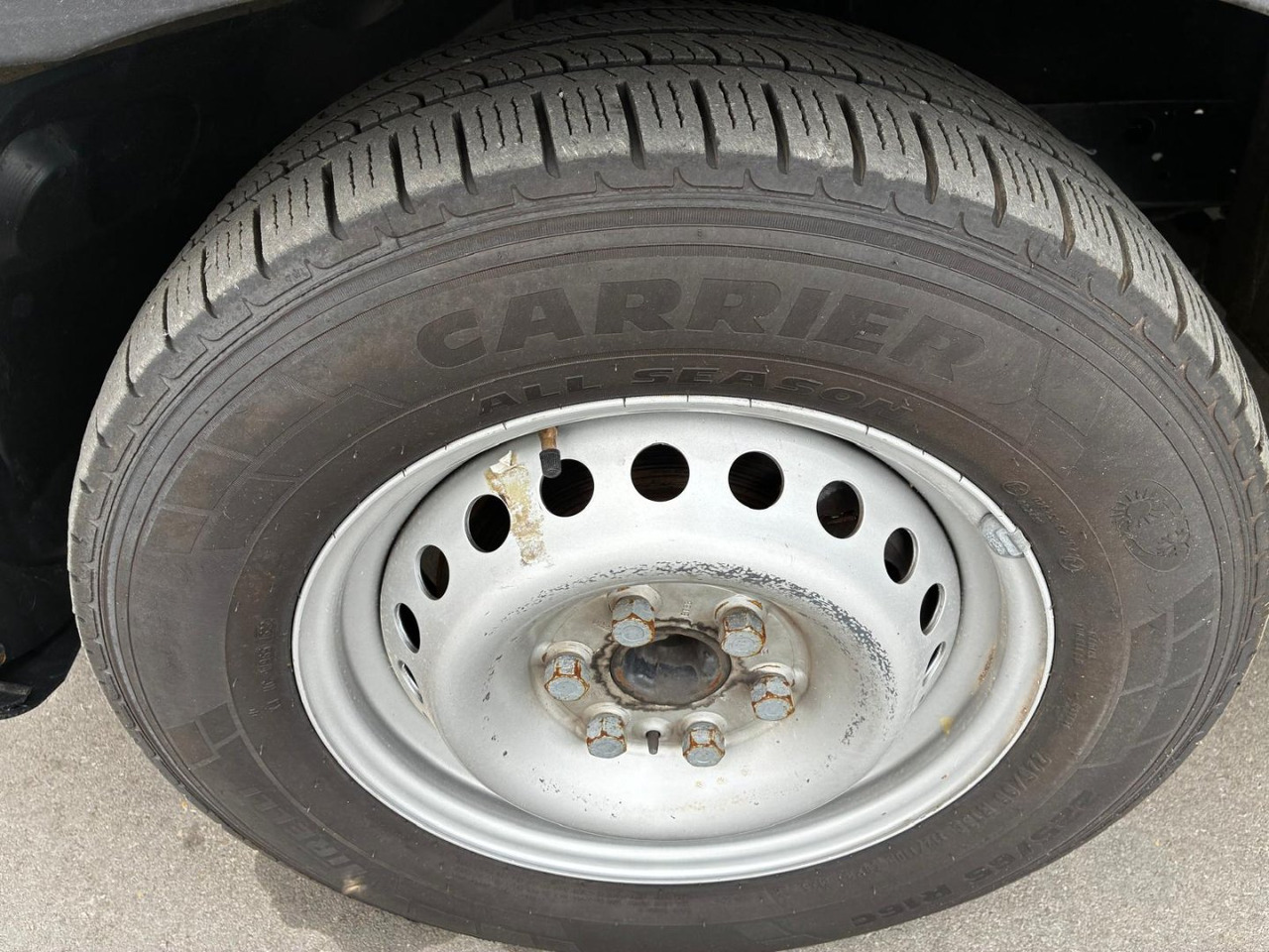 Skåpbil Furgón IVECO 35S14 V 12m3: bild 13 Skåpbil Furgón IVECO 35S14 V 12m3: bild 13