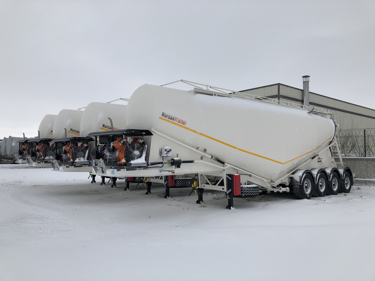 NURSAN Cement Bulker - Tanktrailer: bild 3 NURSAN Cement Bulker - Tanktrailer: bild 3