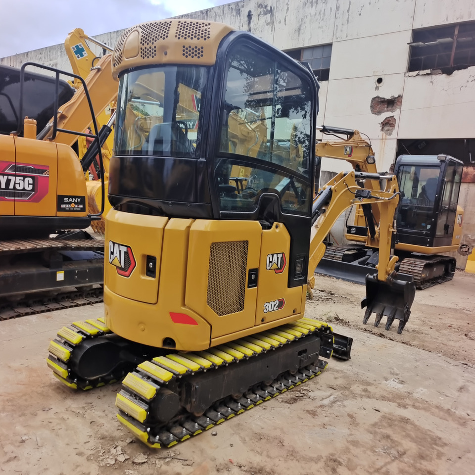 CATERPILLAR 302 CR CAT MINI DIGGER WITH RUBBER TRACK - Minigrävmaskin: bild 1 CATERPILLAR 302 CR CAT MINI DIGGER WITH RUBBER TRACK - Minigrävmaskin: bild 1