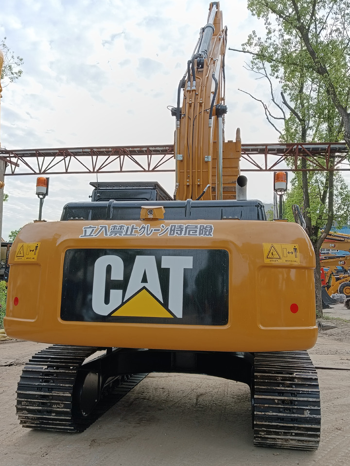 CATERPILLAR 324DL CAT 324 D2L - Bandgrävare: bild 2 CATERPILLAR 324DL CAT 324 D2L - Bandgrävare: bild 2