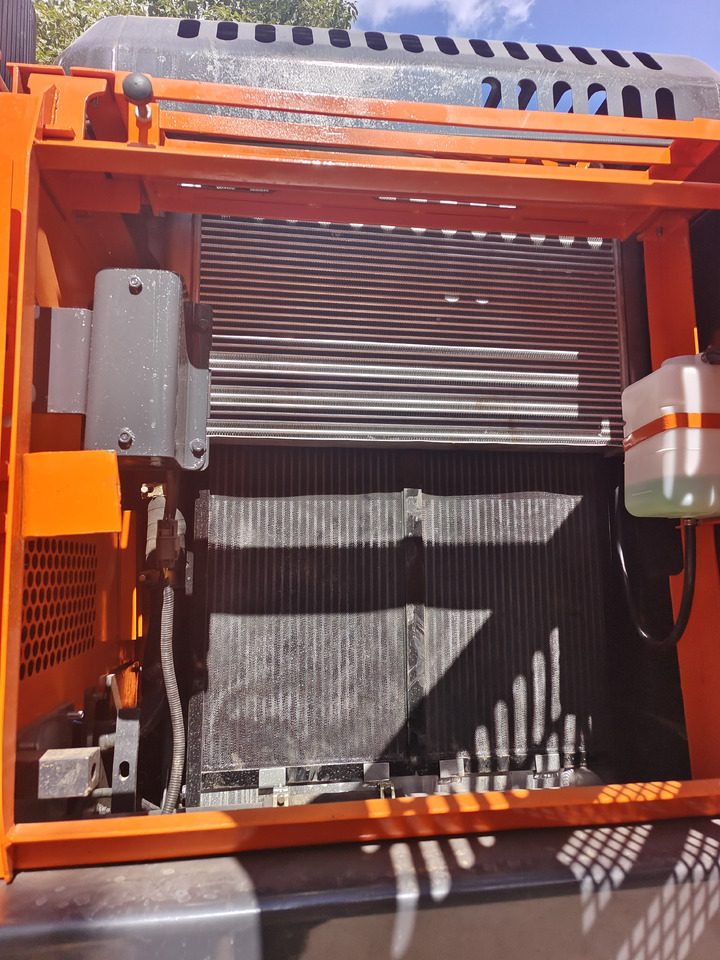 DOOSAN DX225 LCA DX 225 LC - 9C - Bandgrävare: bild 3 DOOSAN DX225 LCA DX 225 LC - 9C - Bandgrävare: bild 3