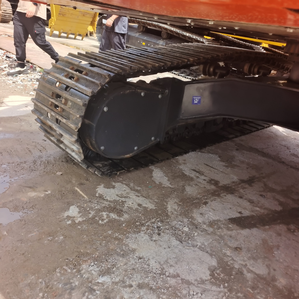 DOOSAN DX225LCA - Bandgrävare: bild 4 DOOSAN DX225LCA - Bandgrävare: bild 4