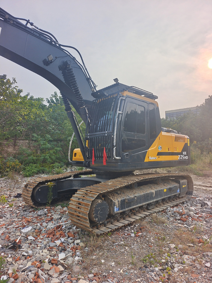 HYUNDAI HX225HD - Bandgrävare: bild 4 HYUNDAI HX225HD - Bandgrävare: bild 4