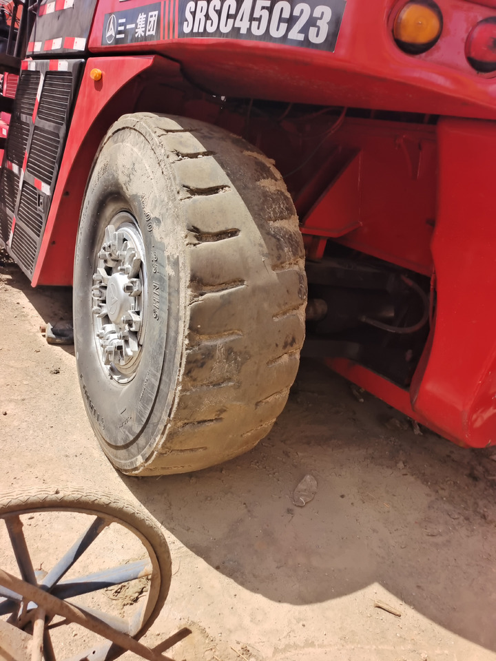 SANY SRSC 45C23 45 TON SRSC45C30 - Reachstacker: bild 5 SANY SRSC 45C23 45 TON SRSC45C30 - Reachstacker: bild 5