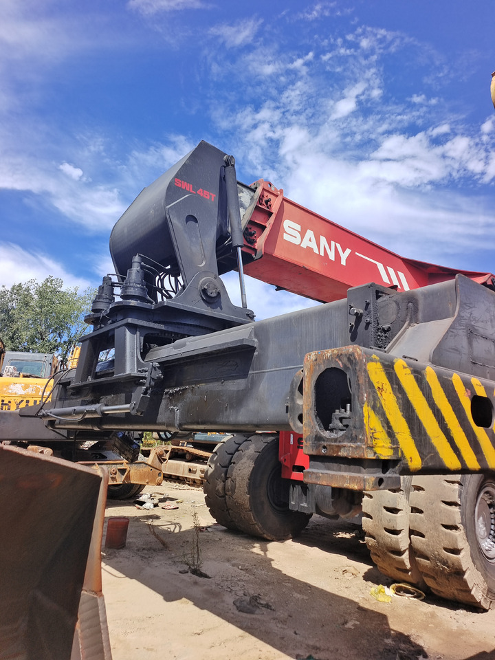 SANY SRSC45C23 45 TON - Reachstacker: bild 2 SANY SRSC45C23 45 TON - Reachstacker: bild 2