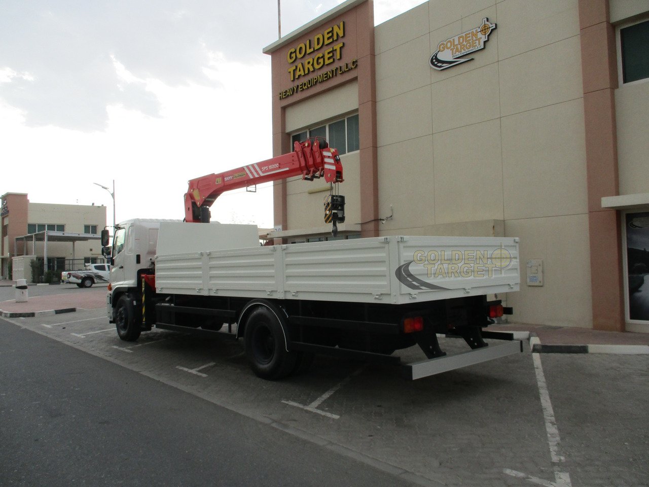 HINO 500 1625 4x2 with SANY PALFINGER SPS16000 Crane - Kranbil: bild 4 HINO 500 1625 4x2 with SANY PALFINGER SPS16000 Crane - Kranbil: bild 4