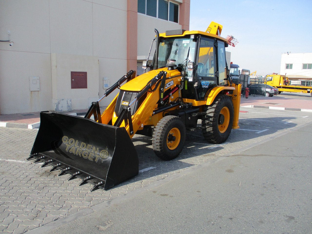 JCB 3DX PLUS 4×2 BACKHOE LOADER - Grävlastare: bild 2 JCB 3DX PLUS 4×2 BACKHOE LOADER - Grävlastare: bild 2