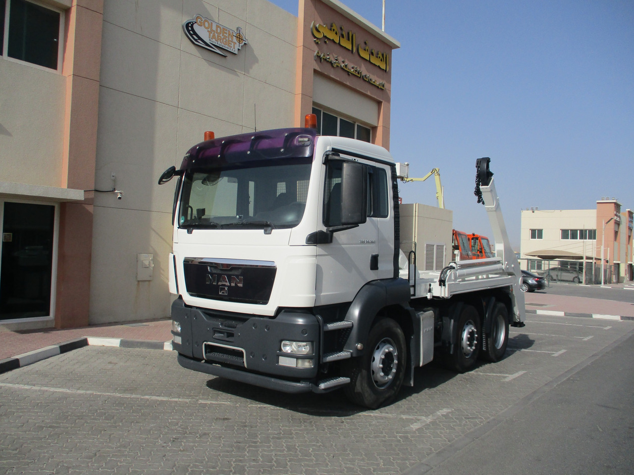 MAN TGS 26.360 6x2 Skip Loader - Liftdumper lastbil: bild 2 MAN TGS 26.360 6x2 Skip Loader - Liftdumper lastbil: bild 2