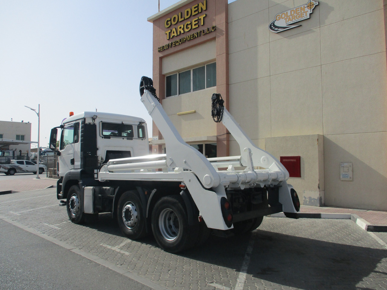 MAN TGS 26.360 6x2 Skip Loader - Liftdumper lastbil: bild 4 MAN TGS 26.360 6x2 Skip Loader - Liftdumper lastbil: bild 4