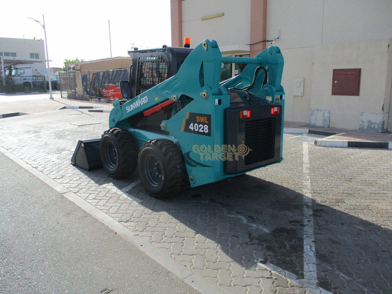 SUNWARD SWL4028 Skid Steer Loader - Kompaktlastare/ Slirstyrda lastare: bild 4 SUNWARD SWL4028 Skid Steer Loader - Kompaktlastare/ Slirstyrda lastare: bild 4